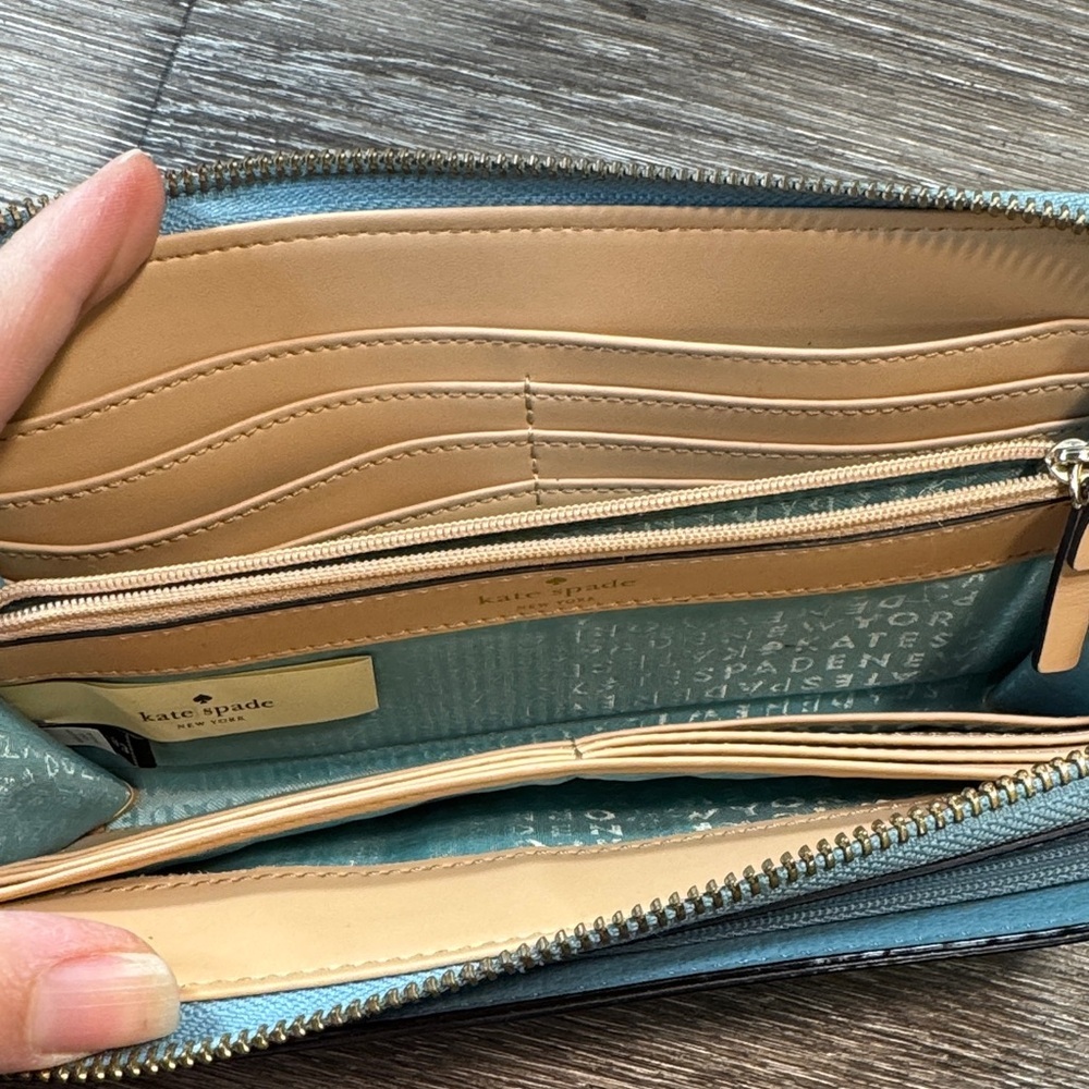 Kate Spade Sky Blue Wristlet - Picture 6 of 7